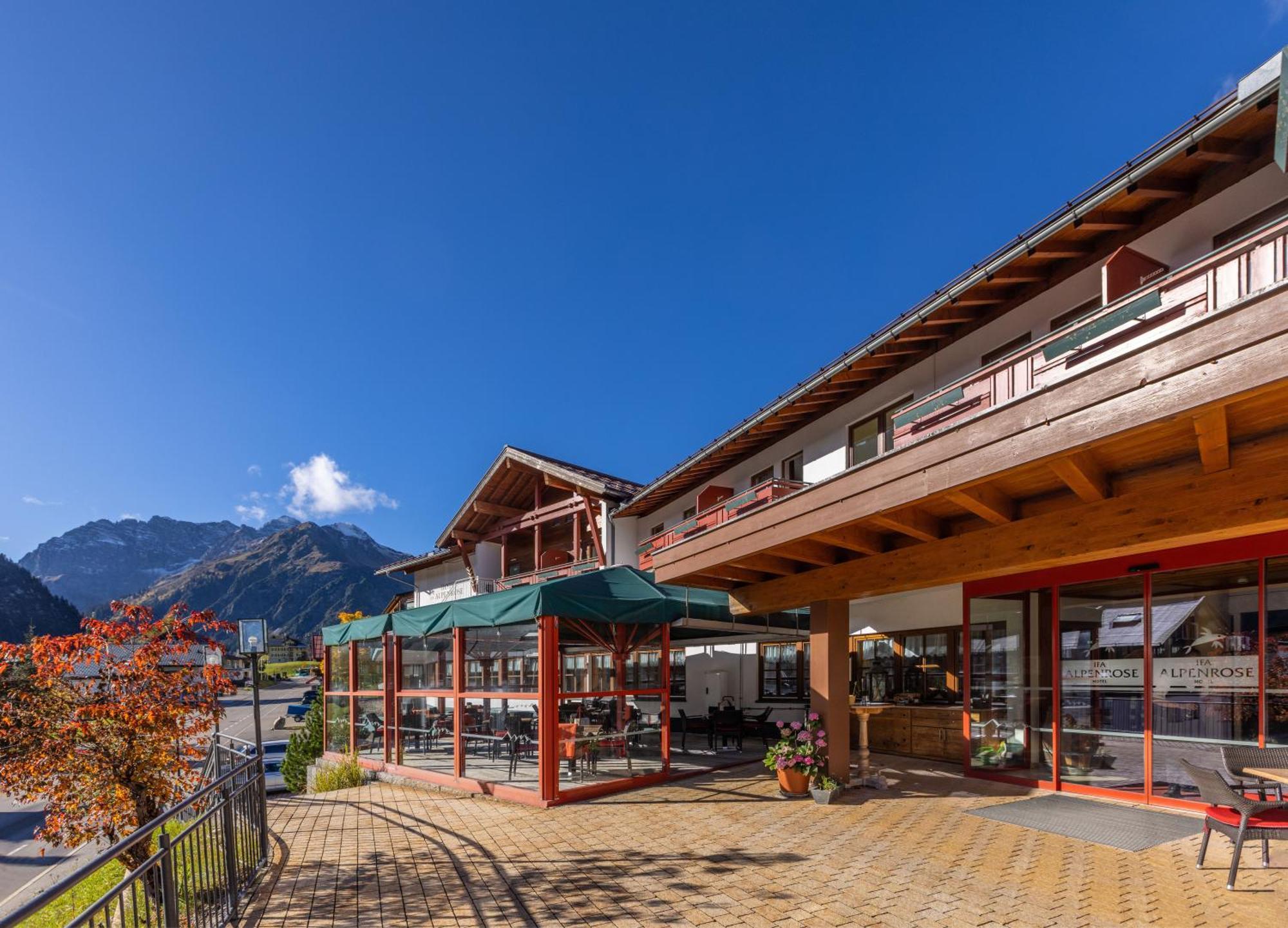 Ifa Alpenrose Hotel Kleinwalsertal Mittelberg Exterior photo