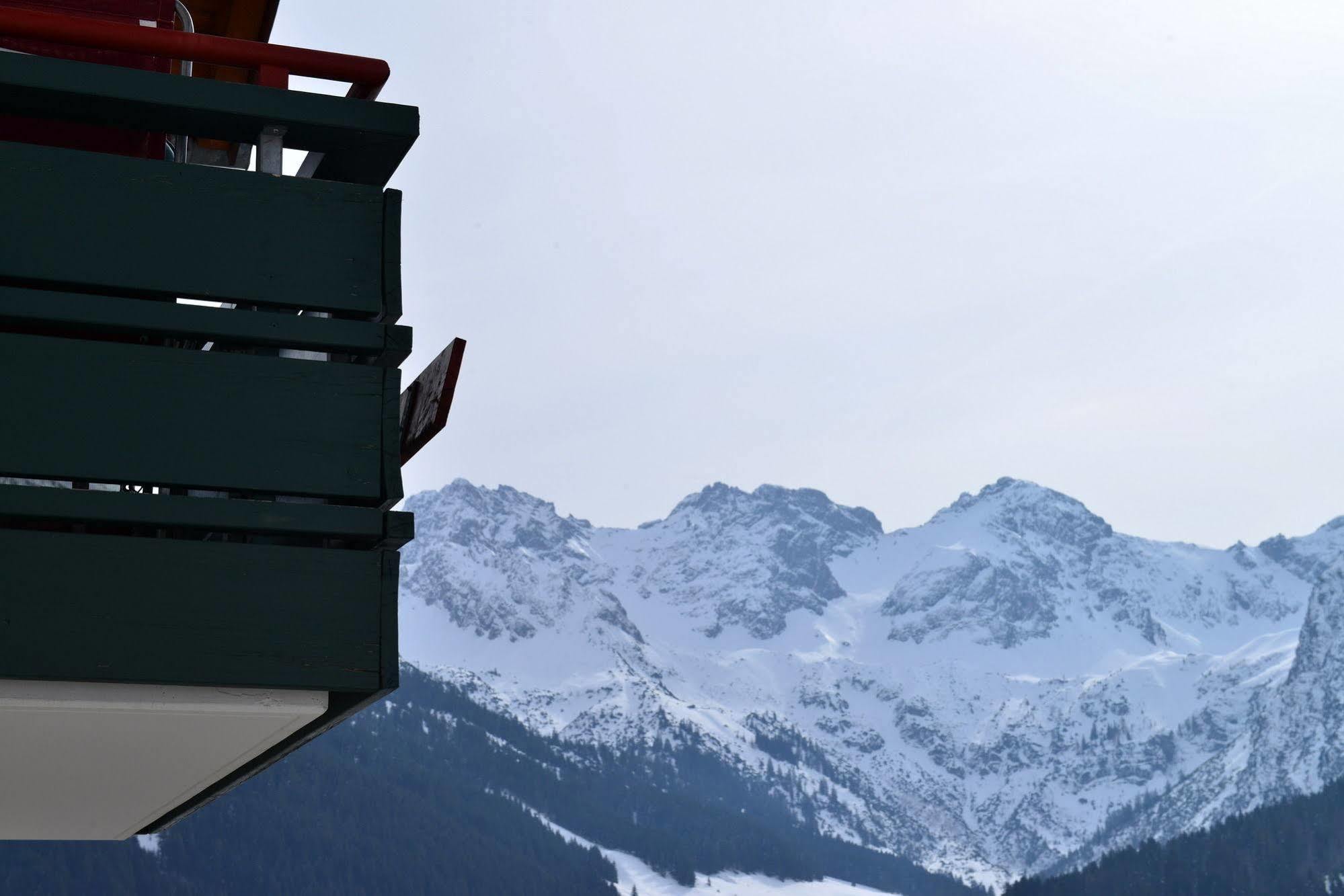 Ifa Alpenrose Hotel Kleinwalsertal Mittelberg Exterior photo